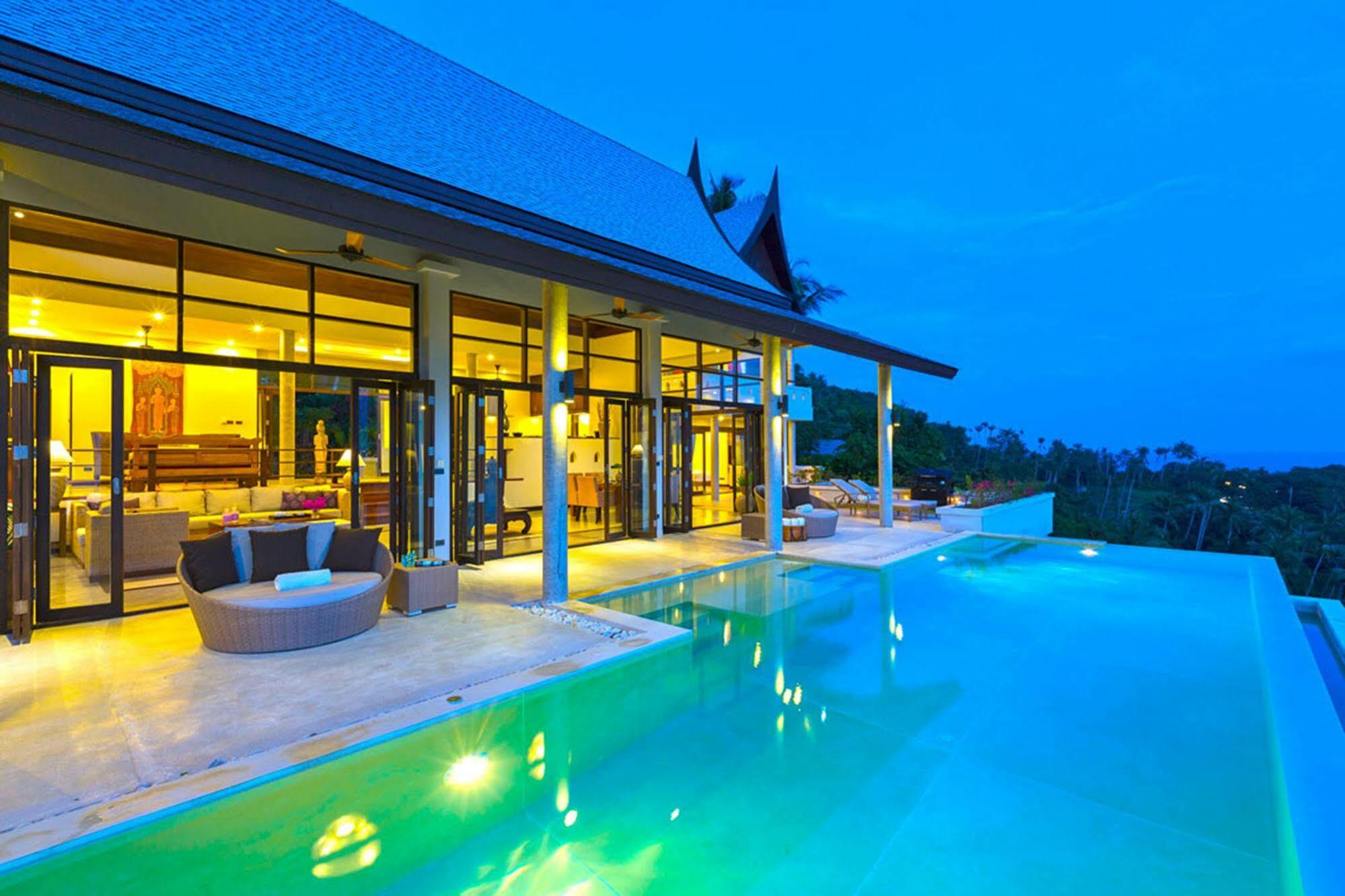 Hotel Villa Camile 4*